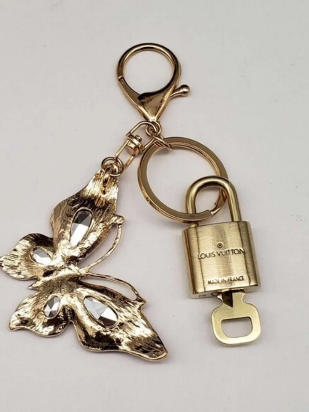 LV Gold Padlock Authentic 🔑 Luxury Bag Charm w/ Unbranded Butterfly Keychain